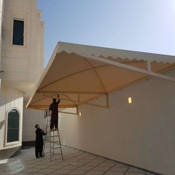 مظلات سيارات قماشية بتصميم حديث